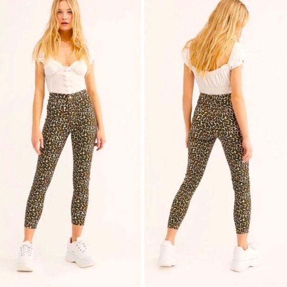 Free People We the Free Belle Leopard Print High Waist Skinny Jeans, Size 25 - Picture 1 of 17